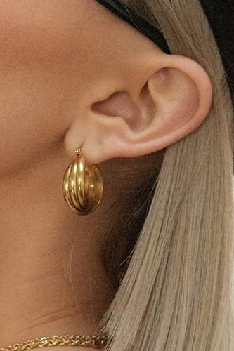 18k Stainless Steel Tarnish Free Huggie Hoops