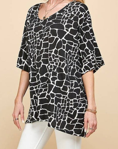 Black Giraffe Batwing Top