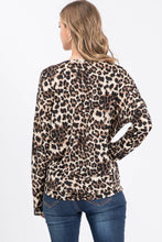Load image into Gallery viewer, Animal Print Tie Front Top