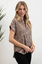 Load image into Gallery viewer, Mocha Geo Print Satin Top