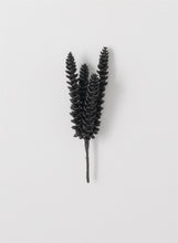 Load image into Gallery viewer, Black 4 Head Succulent