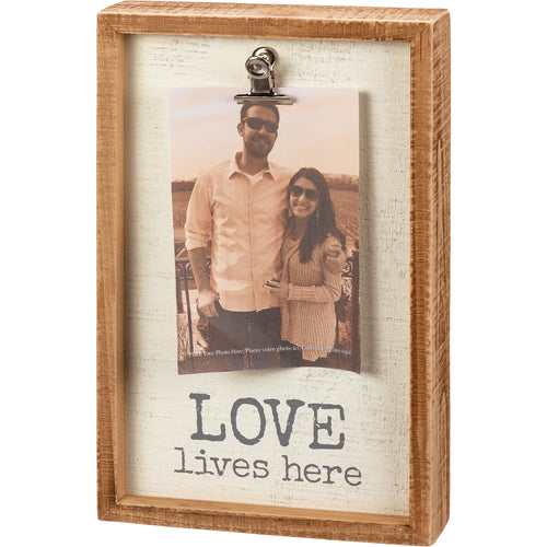 Inset Box Frame - Love Lives Here