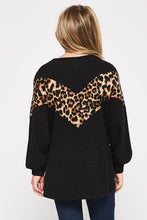 Load image into Gallery viewer, Leopard Sweater Top